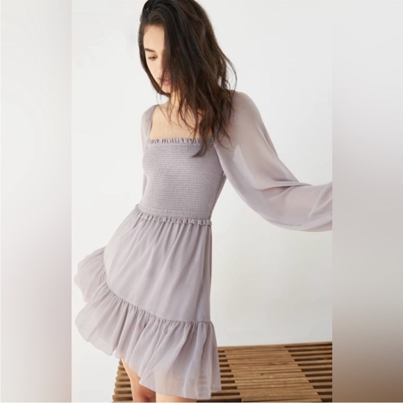 Aritzia Wilfred Tempest Mini Dress Smocked bodice Chiffon Puff Sleeve Purple - Picture 16 of 16